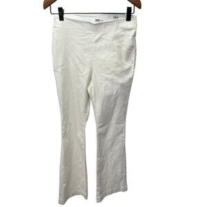 Macy's INC International Concepts Jeans Boot Cut sz 8 NEW G725